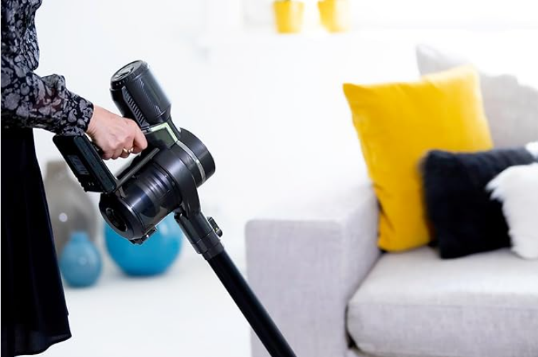 Denx - Wired Vacuum Cleaner ©